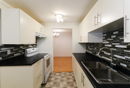263-7293 Moffatt Road, Richmond, BC 