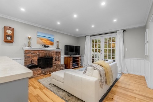 526 Newdale Place, West Vancouver, BC 