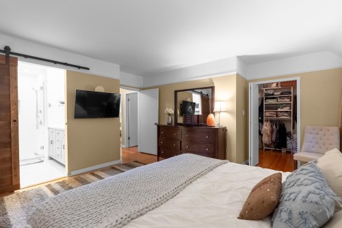526 Newdale Place, West Vancouver, BC 