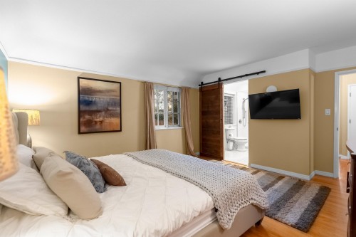526 Newdale Place, West Vancouver, BC 