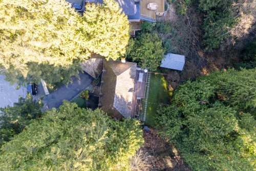 526 Newdale Place, West Vancouver, BC 