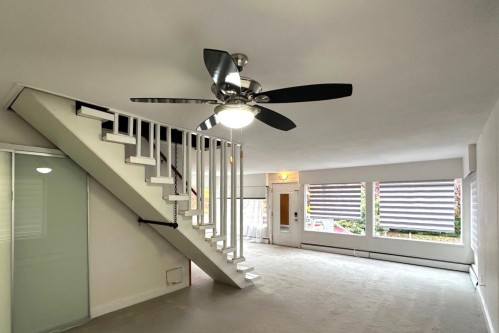 164 10Th Street E, North Vancouver, BC 