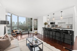 501-888 Hamilton Street  Vancouver, BC V6B 5W4