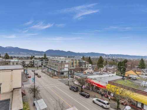 102-3349 Dunbar Street, Vancouver, BC 
