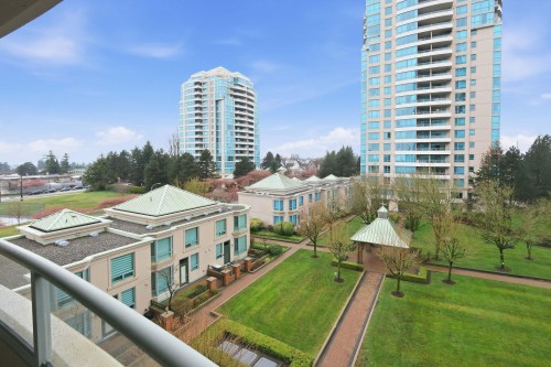 505-6659 Southoaks Crescent, Burnaby, BC 