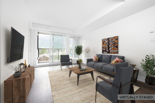214-1365 Pemberton Avenue  Squamish, BC V8B 1B7