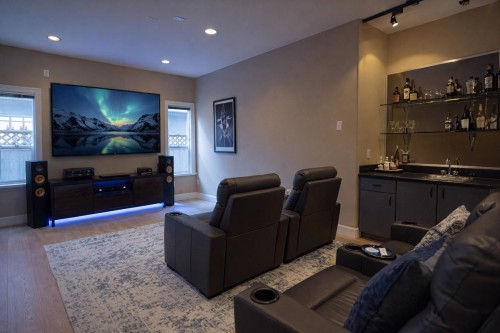 9128 Diamond Road, Richmond, BC 