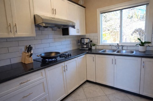 9128 Diamond Road, Richmond, BC 