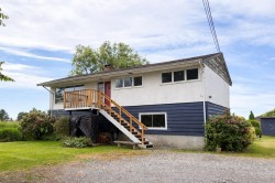 8640 Ladner Trunk Road Delta, BC V4K 3N3