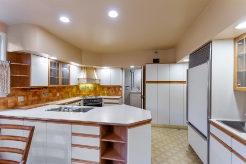 5376 Marguerite Street, Vancouver, BC 
