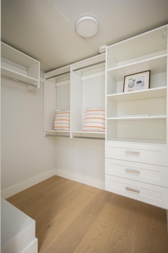 7661 Granville Street, Vancouver, BC 
