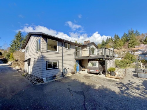 682 Crucil Road  Gibsons, BC V0N 1V9