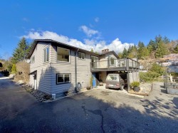 682 Crucil Road Gibsons, BC V0N 1V9