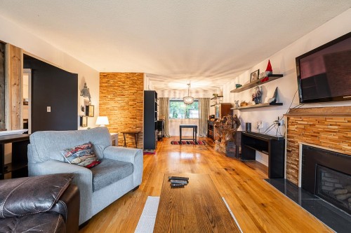 635 Midvale Street, Coquitlam, BC 