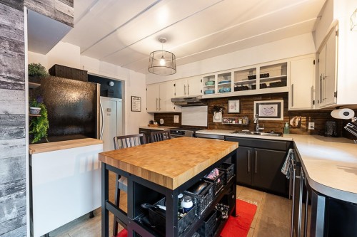 635 Midvale Street, Coquitlam, BC 