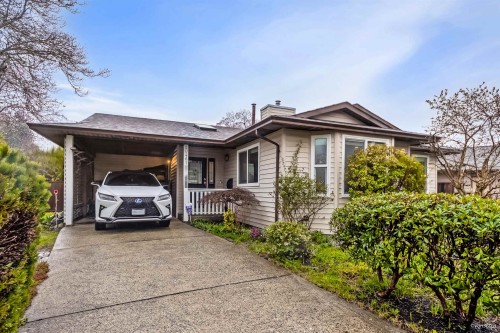 20461 Deniza Avenue  Maple Ridge, BC V2X 8T7