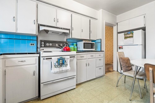 3281 2Nd Avenue E, Vancouver, BC 