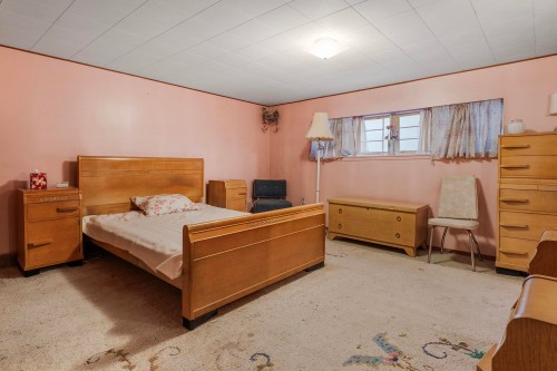 3281 2Nd Avenue E, Vancouver, BC 