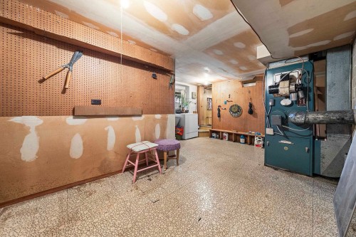 3281 2Nd Avenue E, Vancouver, BC 