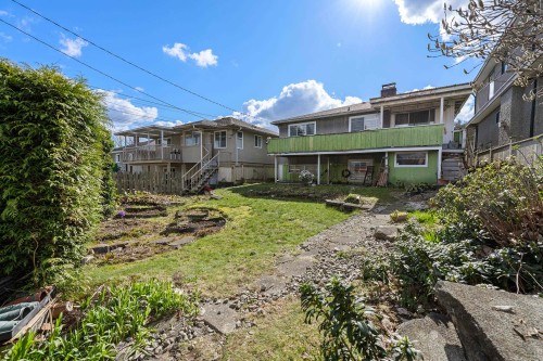 3281 2Nd Avenue E, Vancouver, BC 