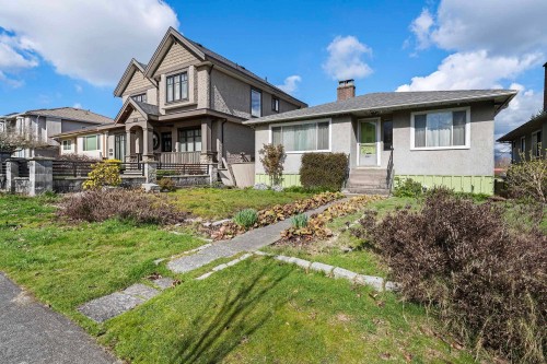 3281 2Nd Avenue E, Vancouver, BC 