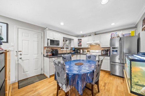 6071 Sprott Street, Burnaby, BC 