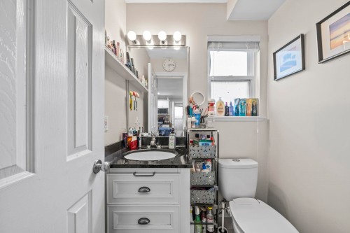 6071 Sprott Street, Burnaby, BC 