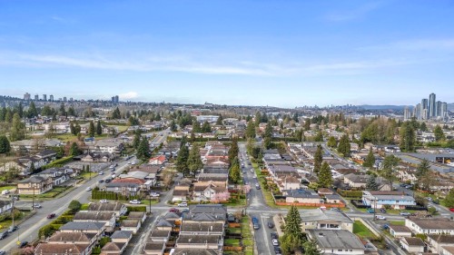 6071 Sprott Street, Burnaby, BC 
