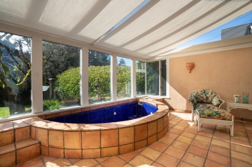 6034 Collingwood Place, Vancouver, BC 