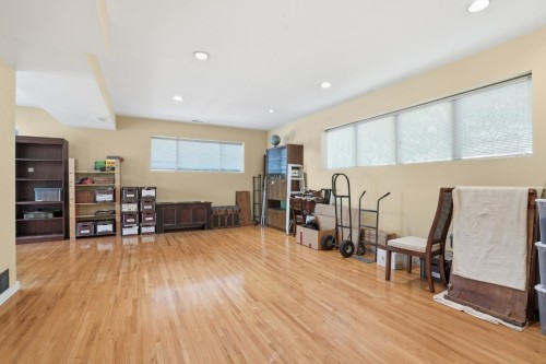 6034 Collingwood Place, Vancouver, BC 