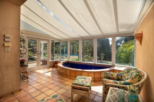 6034 Collingwood Place, Vancouver, BC 