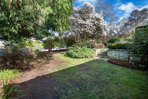 6034 Collingwood Place, Vancouver, BC 