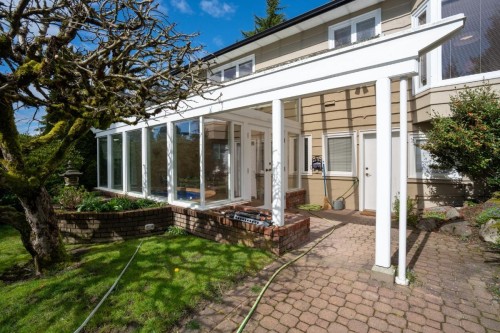 6034 Collingwood Place, Vancouver, BC 