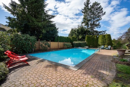 6034 Collingwood Place, Vancouver, BC 