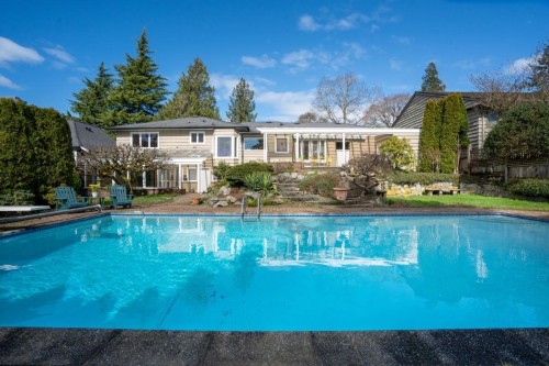 6034 Collingwood Place, Vancouver, BC 