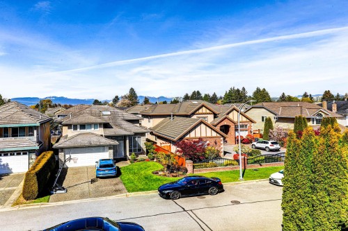 6200 Garrison Court, Richmond, BC 