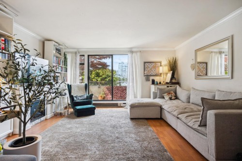 784 Millbank, Vancouver, BC 