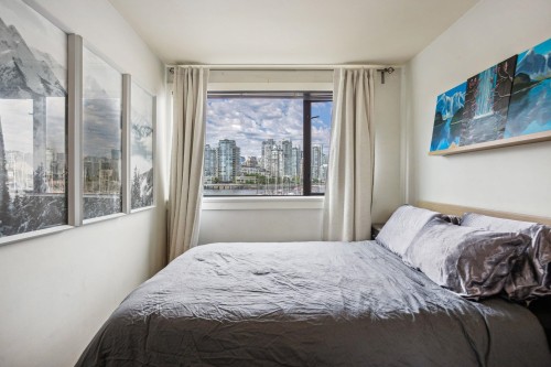 784 Millbank, Vancouver, BC 