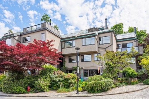 784 Millbank, Vancouver, BC 