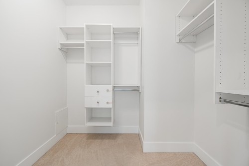 6159 Canada Way, Burnaby, BC 