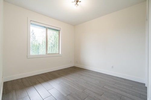 6159 Canada Way, Burnaby, BC 