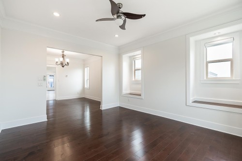 6159 Canada Way, Burnaby, BC 