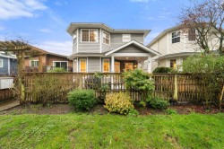 1263 16th Street W North Vancouver, BC V7P 1R5
