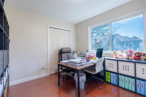 9564 Thomas Drive, Richmond, BC 