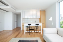 704-1188 Bidwell Vancouver, BC V6G 0C6