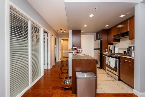 301-583 Beach Crescent, Vancouver, BC 