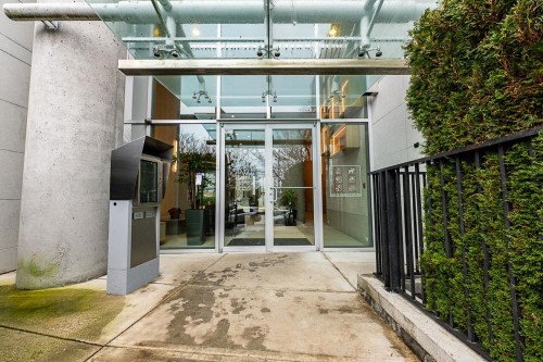 301-583 Beach Crescent, Vancouver, BC 