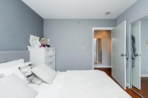 301-583 Beach Crescent, Vancouver, BC 