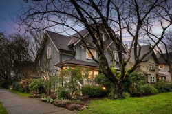 195 13th Avenue W Vancouver, BC V5Y 1V8