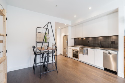 311-83 Moody Street, Port Moody, BC 